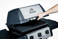 Broil King GEM 310 Gasgrill Inkl. Grillfürst Fettschiene - Modell 2023 -Broil King Verkäufe 21509 broil king gem 320 deckel 814152