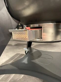 Kamado Joe Holzkohle Kugelgrill Kettle Joe - X-DEAL Inkl. Abdeckhaube 35 Kamado Joe Holzkohle Kugelgrill Kettle Joe - X-DEAL Inkl. Abdeckhaube -Broil King Verkäufe 22436 Kamado Joe Kettle Joe Ascheschubla 16 1615991195