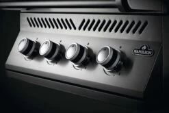 Napoleon 500-Series 32" BI32 Edelstahl Einbaugrill - Modell 2023 13 Napoleon 500-Series 32" BI32 Edelstahl Einbaugrill - Modell 2023 -Broil King Verkäufe Napoleon Einbaugrill 500 Serie BI32 Bedienblende