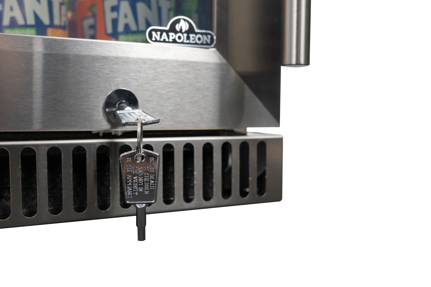 Napoleon Outdoor - Kühlschrank, 135 Liter, Linksdrehende Tür Mit Doppelverglasung Und LED Beleuchtung - Wasserdicht Nach IP24 10 Napoleon Outdoor - Kühlschrank, 135 Liter, Linksdrehende Tür Mit Doppelverglasung Und LED Beleuchtung - Wasserdicht Nach IP24 – Bild 10