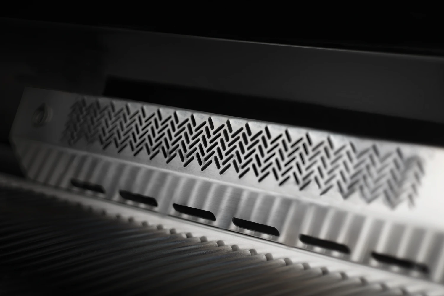 Napoleon Outdoor Küche Oasis Compact 105 Mit BIG32 Einbaugrill Und Einbau Sizzle Zone - Inkl. Arbeitsplatte Aus Feinsteinzeug 8 Napoleon Outdoor Küche Oasis Compact 105 Mit BIG32 Einbaugrill Und Einbau Sizzle Zone - Inkl. Arbeitsplatte Aus Feinsteinzeug – Bild 8