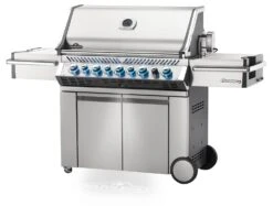Napoleon Prestige Pro 665-3 Edelstahl Gasgrill Inkl. Drehspieß - X-DEAL Inkl. Napoleon TravelQ PRO285 Kompakt Gasgrill -Broil King Verkäufe Napoleon Prestige Pro 665 Edelstahl Gasgrill side