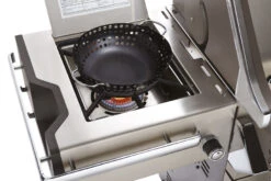 Napoleon Prestige Pro 825-3 Edelstahl Gasgrill Inkl. Drehspieß Und Bodenbeleuchtung - Modell 2023 31 Napoleon Prestige Pro 825-3 Edelstahl Gasgrill Inkl. Drehspieß Und Bodenbeleuchtung - Modell 2023 -Broil King Verkäufe Napoleon Prestige Pro 825 Seitenbrenner Gemuesekorb 1