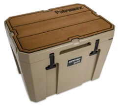 Petromax Kühlbox 50 Liter Sand - Inkl. Sitzkissen, Haft-Unterlage Und Einsatzkorb -Broil King Verkäufe Petromax kx50 padw l Haft Auflage Kuehlbox kx50 sand braun Linien 5 1625043100