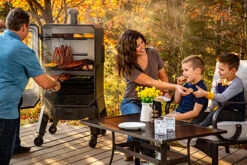 Pit Boss Vertical Smoker Pro Series 4 Pelletsmoker -Broil King Verkäufe Pit Boss Vertical Smoker Pro Series 4 Pelletsmoker Raeuchern