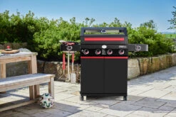 Rösle Videro G4-S VARIO+ Schwarz Gasgrill - FC Bayern Edition -Broil King Verkäufe Roesle FC Bayern Muenchen Grill Videro G4 S 1