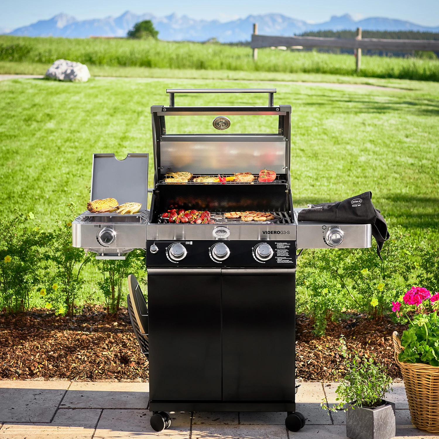 Rösle Gasgrill Videro G3-S VARIO+ Schwarz - Modell 2023 9 Rösle Gasgrill Videro G3-S VARIO+ Schwarz - Modell 2023 – Bild 9