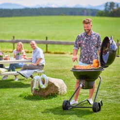 Rösle Holzkohlegrill Kugelgrill No.1 F60 Air Nero Jubiläumsmodell -Broil King Verkäufe Roesle No1 Holzkohle Kugelgrill AIR F60 Nero Jubilaeum