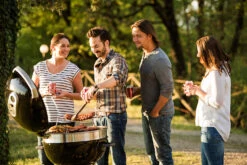 Napoleon Holzkohlegrill Kugelgrill Ø 57cm Mit Gussrost Und Deckelscharnier PRO22K-LEG -Broil King Verkäufe napoleon kohlegrill grillen PRO22K LEG 2