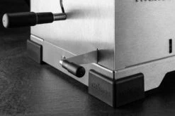 Thüros PRO1 - Modularer Holzkohle Tischgrill Mit Edelstahlrost -Broil King Verkäufe thueros pro1 detail hoehenverstellung 1